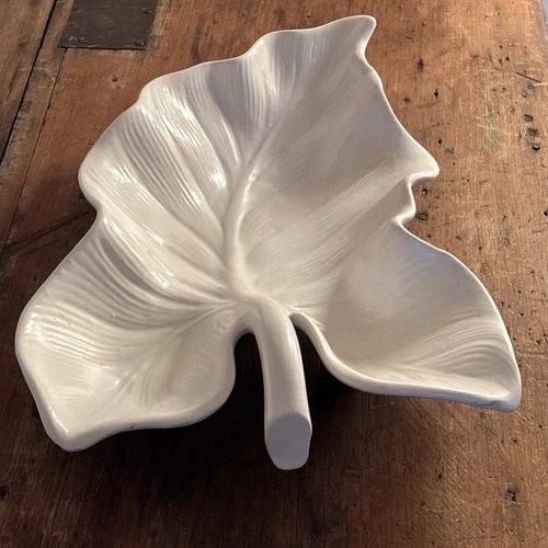 Vintage Ivory Cream White Hull Caladium Leaf Bowl Centerpiece 1963 Mcm Decor VGC