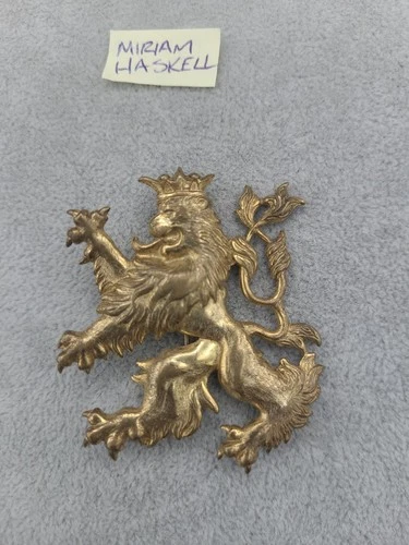 Vintage Miriam Haskell Gilt Coat Of Arms Royal Lion Gold Tone Pin Brooch