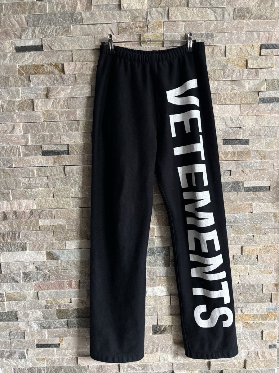 スウェット vetements inverted logo sweats AW19 Vetements Spellout Sweatpants xs | eBay