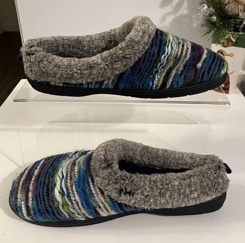 Dearfoams Memory Foam Faux Fur Trimmed Slippers  Women’s Sz L (9-10) - Image 2 of 4