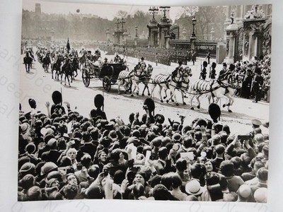 King Queen Royal Jubilee State Drive Buckingham Palace London 1935 Vintage Foto