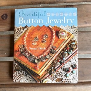 Sterling Publishing Button Jewelry Instruction Book for Jewelry Making