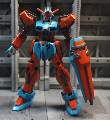 GAT-X105 Strike Gundam Bandai Gunpla  1/144 Pre-Built & Custom Painted Model Kit
