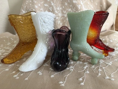 Vintage Fenton Beautiful Shoe Lot Of 5 Roller Skates Glass Green Boot