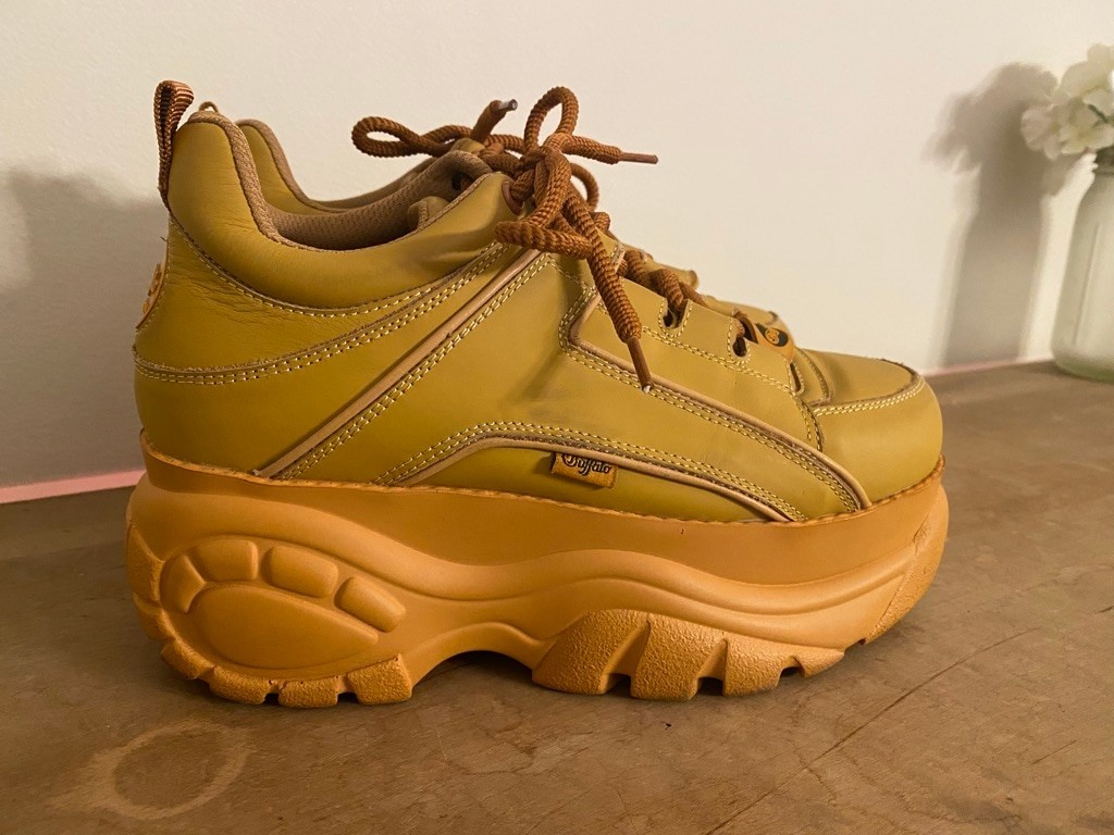 Brown Buffalo London Classic Sneakers Buffalo Sneaker Braun - Main Image