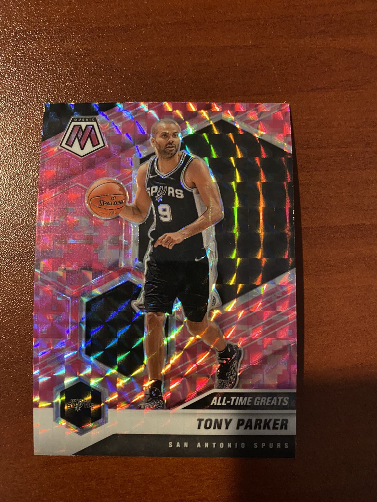 2020-21 MOSAIC PINK CAMO PRIZM TONY PARKER SAN ANTONIO SPURS ALL TIME GREATS
