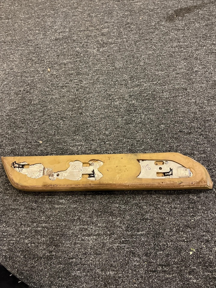 Almohadilla reposabrazos asiento lateral del conductor trasero Lincoln Mark V LH 1977-1979 Foto 2 de 3