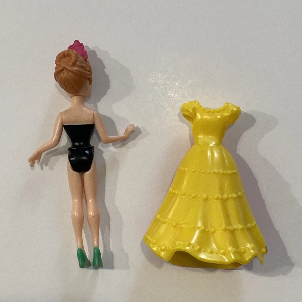 Disney Princess Anna Frozen MagiClip Magic Clip Polly Pocket Action Figure Doll - Image 2 of 4