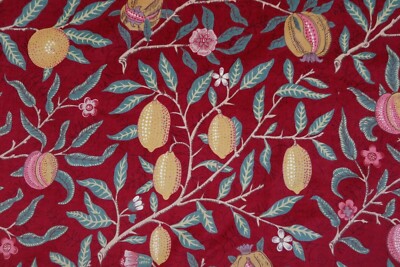 WILLIAM MORRIS CURTAIN FABRIC DESIGN  ''Fruit Velvet'' 3.4 METRES MADDER/BAYLEAF