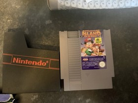 Adventure Island Classic - Nintendo Entertainment NES Action Video Game