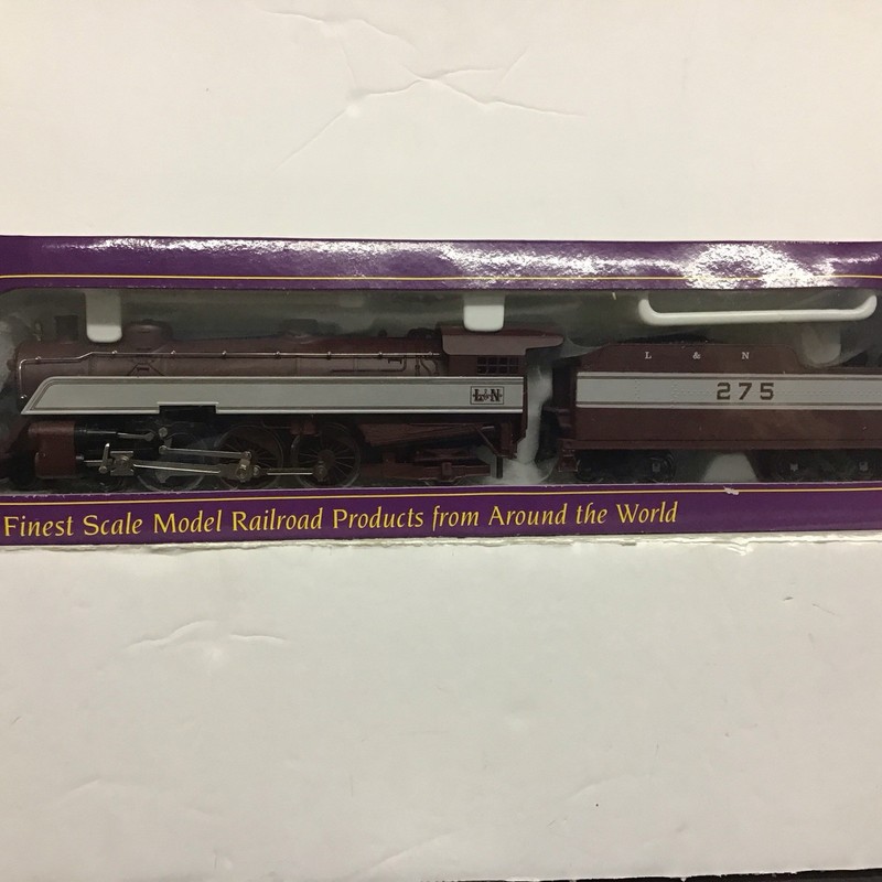 HO SCALE IHC SEMI-STREAMLINED Premier  4-6-2 Pacific L&N STEAM Engine, DC