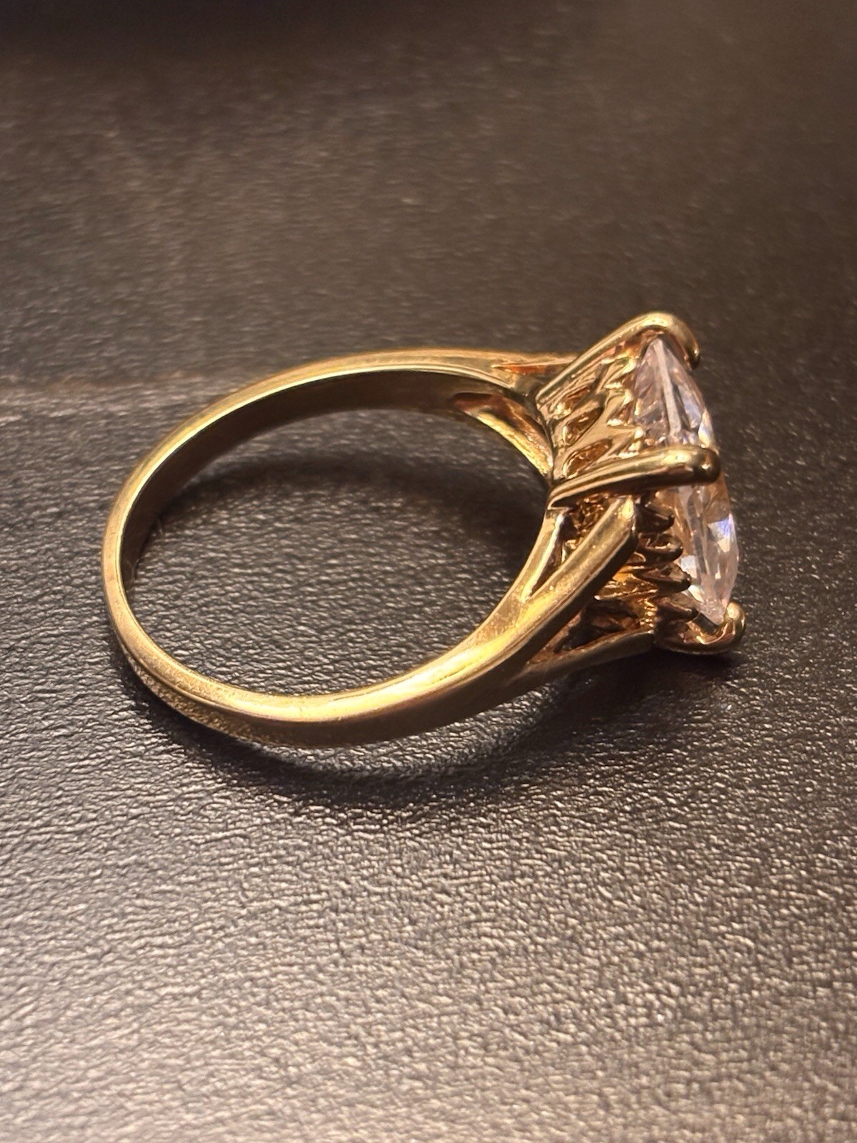 Rectangular moissanite ring 18k filled - image 4