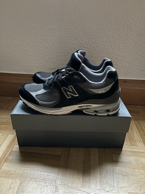 New Balance 2002 R Sneaker, Größe 45 Grau, Schwarz Herren NEU OVP