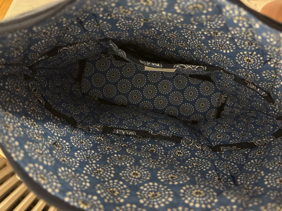 Bolso de Mano Vera Bradley Calypso Villager Grande con Cierre de Cremallera Patrón Retirado Foto 3 de 4