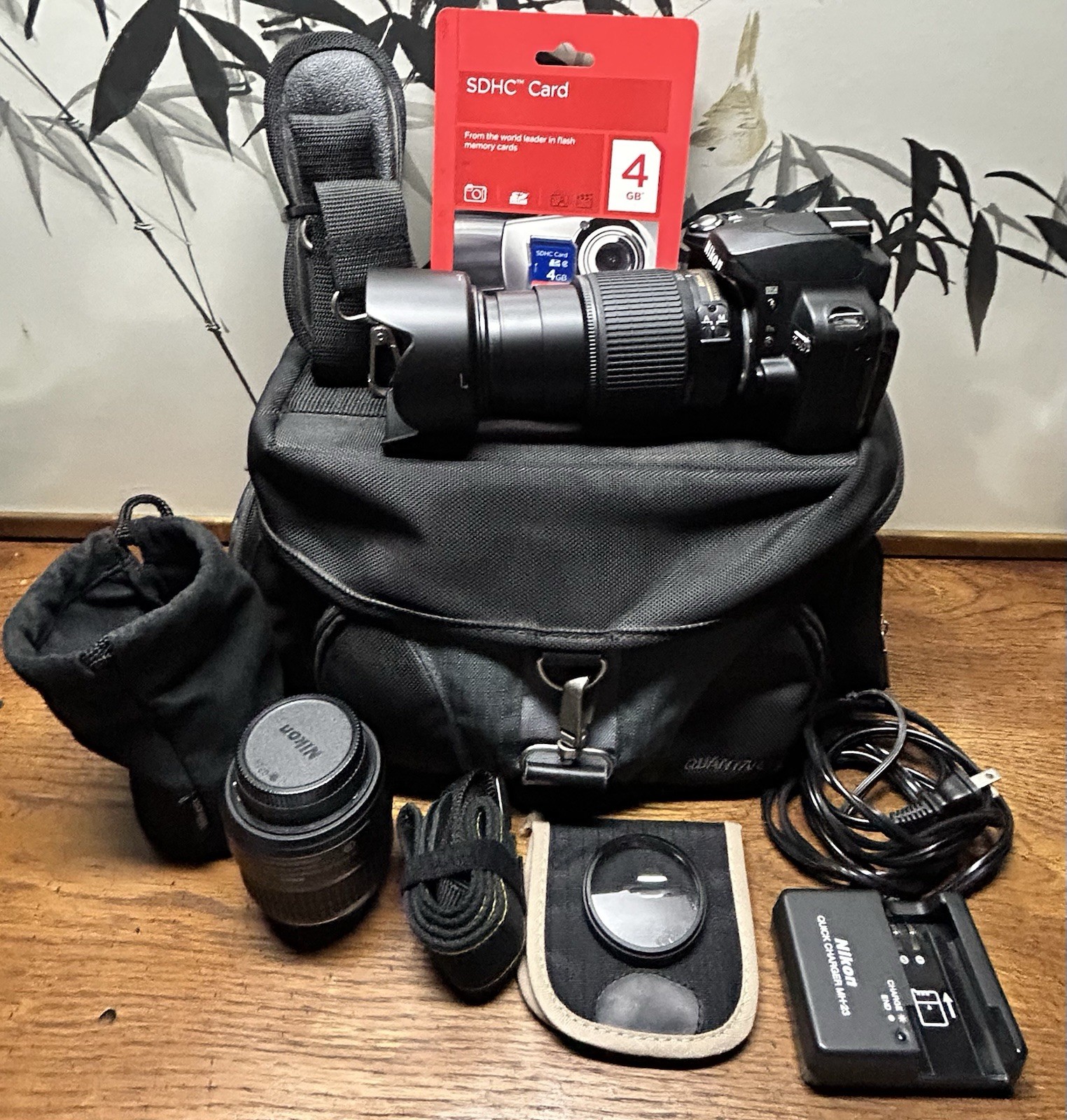 Nikon D40 vintage camera equipment - eBay listing photo 1