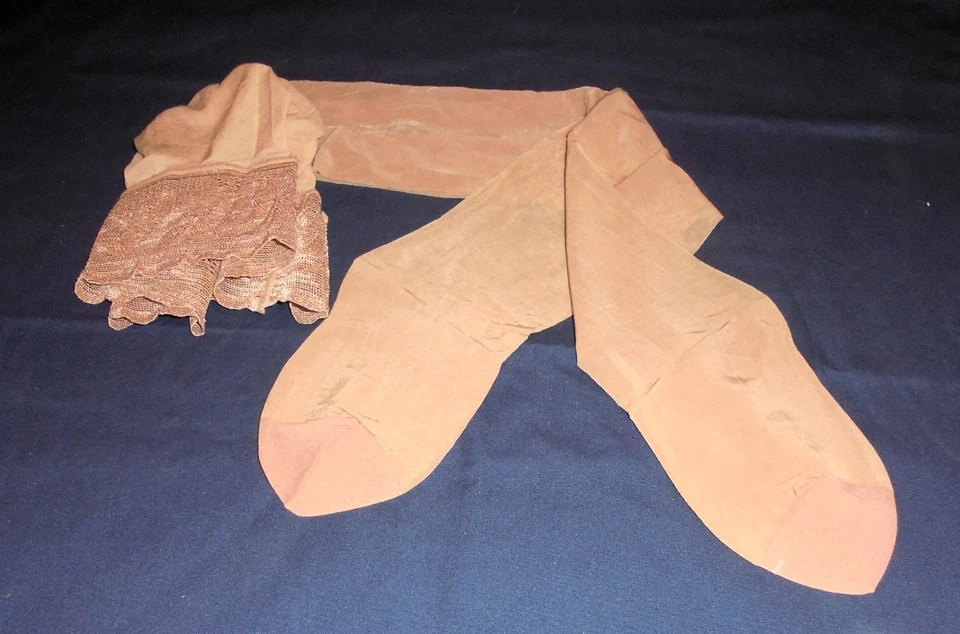 Nylon Lycra Seamless Tights "Platino", Size G, Vintage, Retro, Luxury - Image 3 of 4