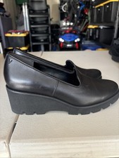 Vionic Women s Sz 8 Leather Water Repellent Wedges Willa Wedge Black Leather