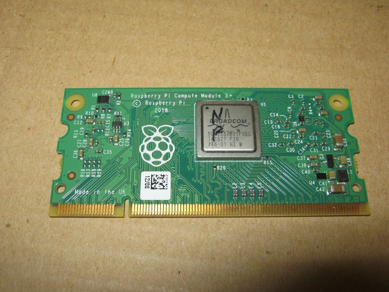 Raspberry Pi Compute Module 3 + 8GB eMMC