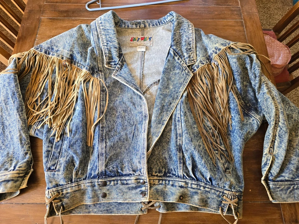 Womens vintage 1980s fringe and Acid Wash jean jacket East West.  - Image 3 of 3