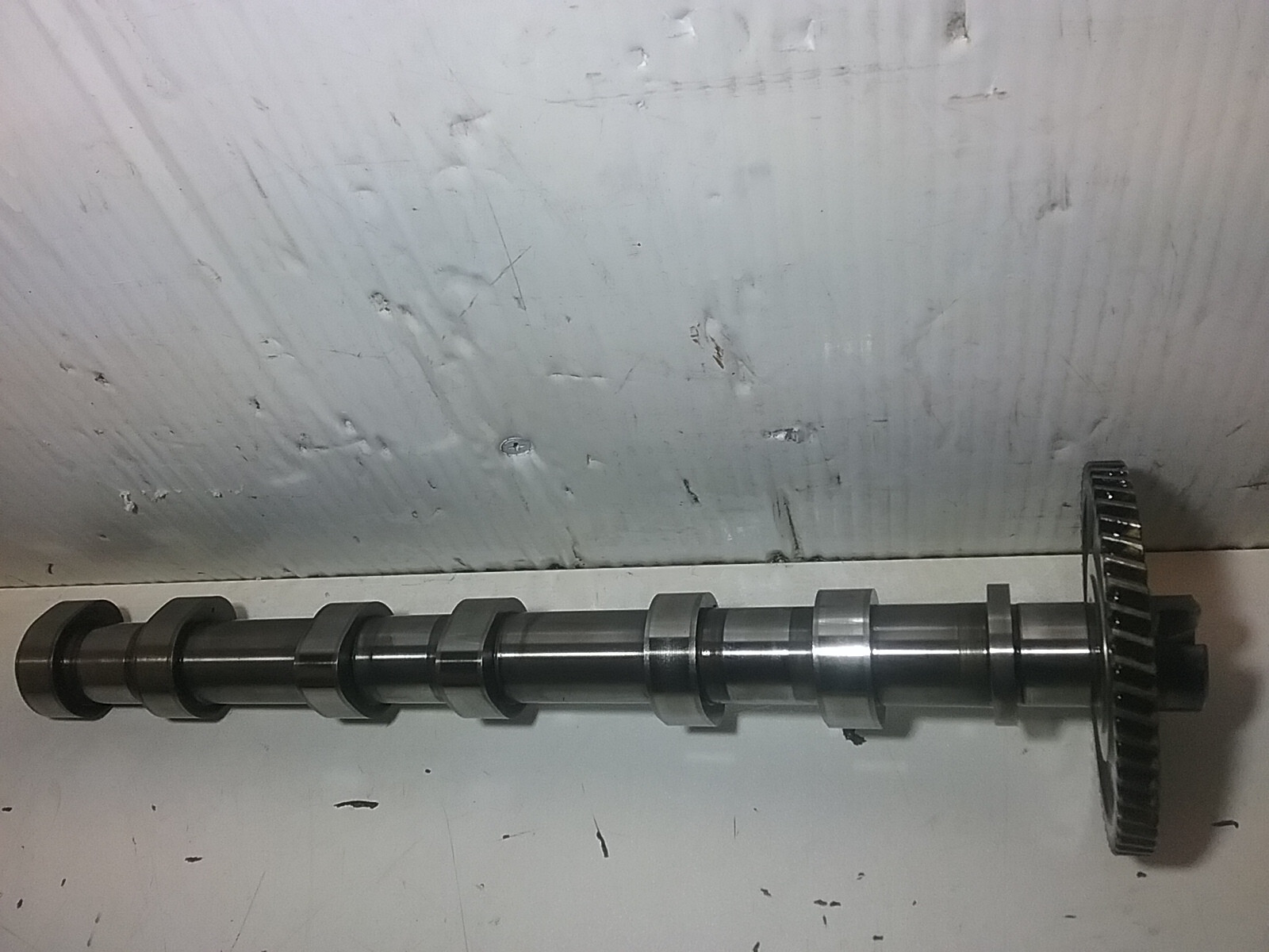 2014-2019 Dodge Ram 1500 Right Side Intake Camshaft 69964992 (3.0L  