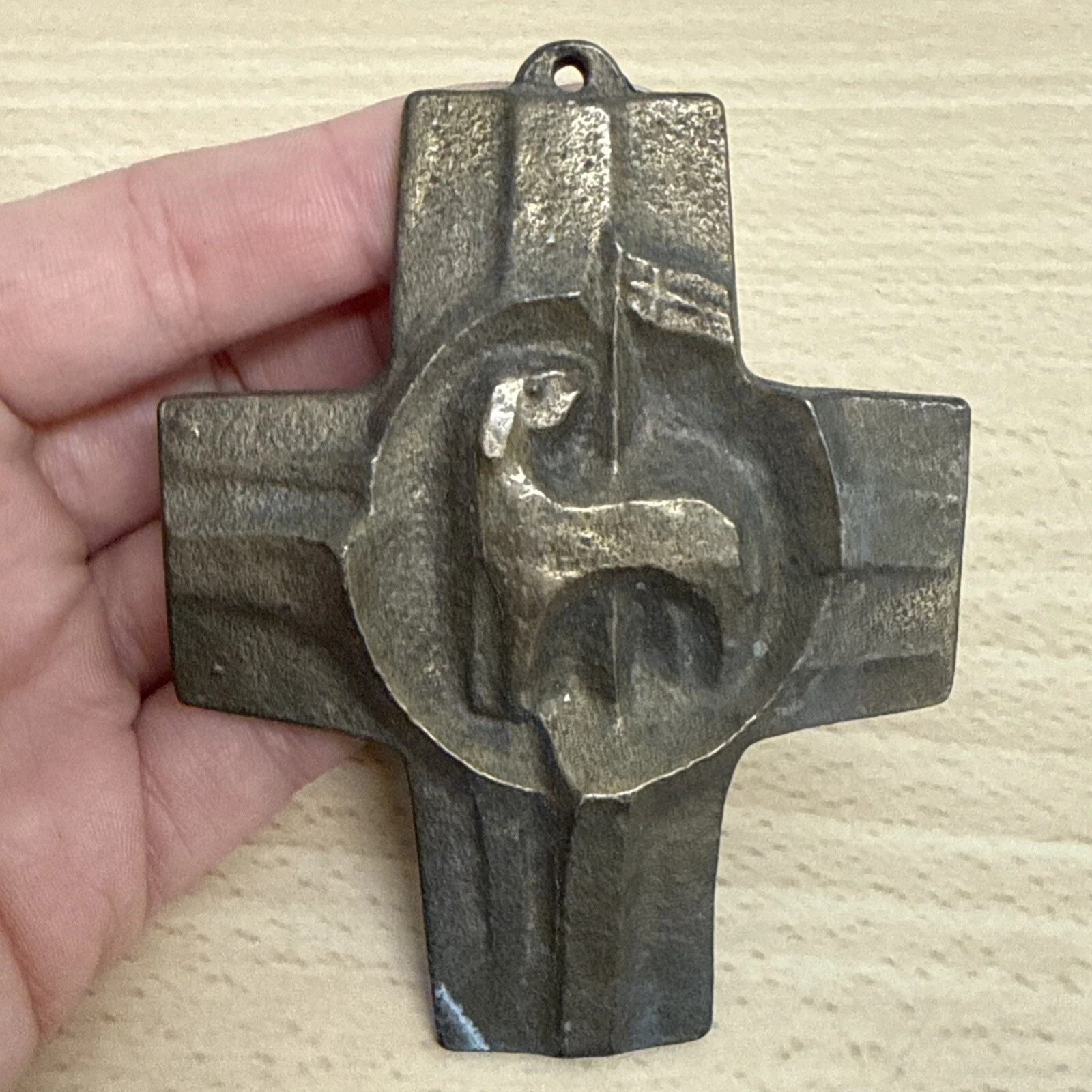 Médaille Plaque Pendentif À Identifier Animal