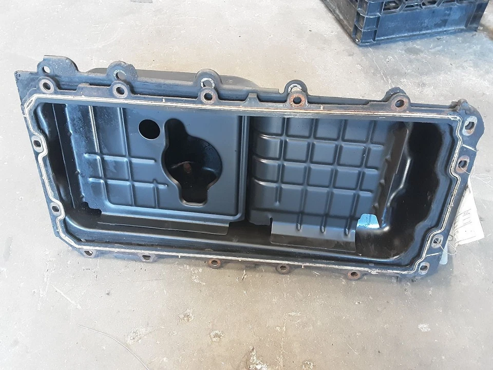 Oil Pan 5.4L 8-330 Fits 97-16 FORD E350 VAN 605237 Foto 3 de 4