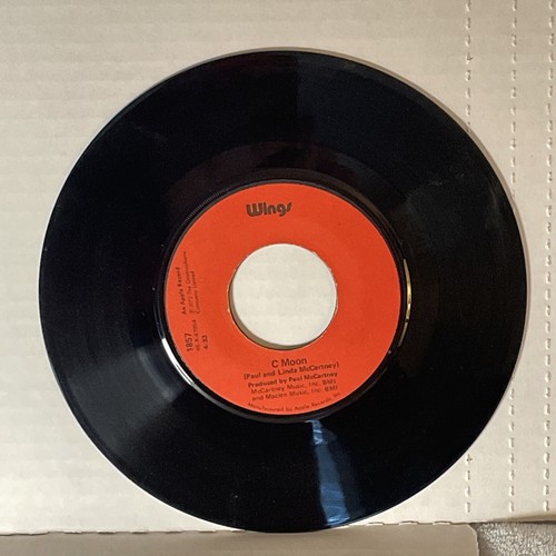 Wings Hi, Hi, Hi, C Moon 1972 Apple Records #1857 45 RPM Single Paul McCartney - Imagen 2 de 4
