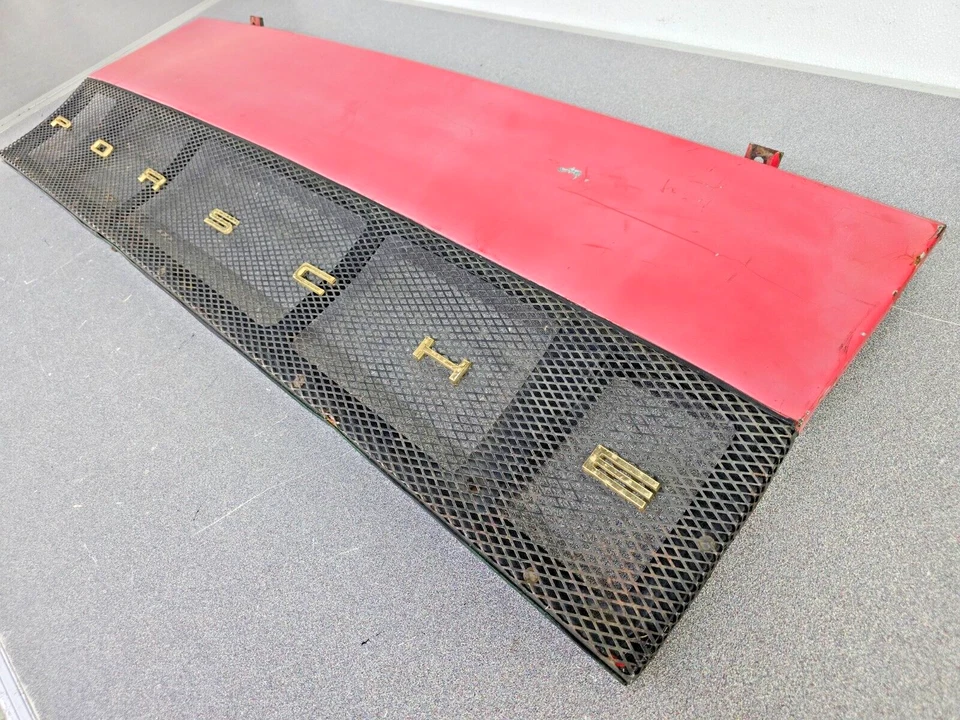 BONITO USADO ORIGINAL PORSCHE 914 ROJO TAPA MOTOR CON PARRILLA LETRAS DORADAS #4 Foto 2 de 4