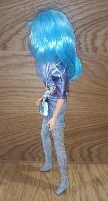 Poupee vintage jem et les hologrammes aja 1985 hasbro tenue d