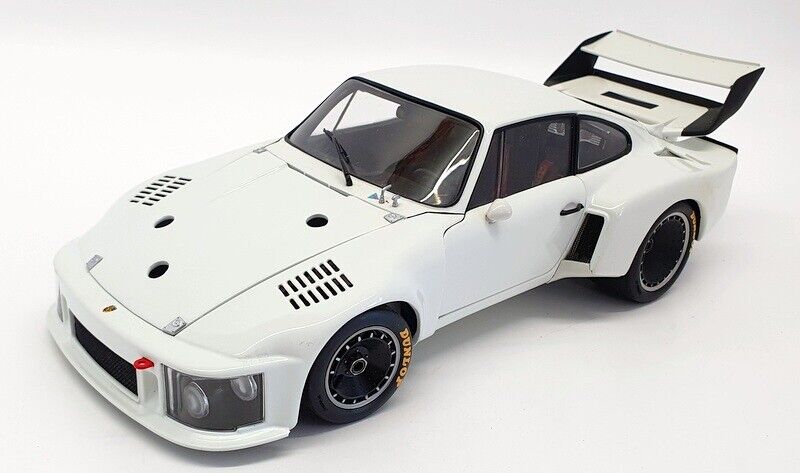 ☆激レア絶版*EXOTO*1/18*1976 Porsche 935 Turbo Client ☆激レア絶版*EXOTO*1/18*1976 Porsche 935 Turbo Client