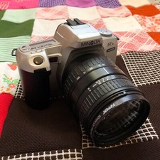 Minolta Maxxum STsi Panorama Date 35mm SLR Camera