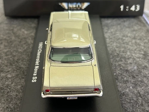 NEO 1/43 Chevrolet Nova SS 1963 modelos de resina colección de autos--dorado/verde - Imagen 7 de 15