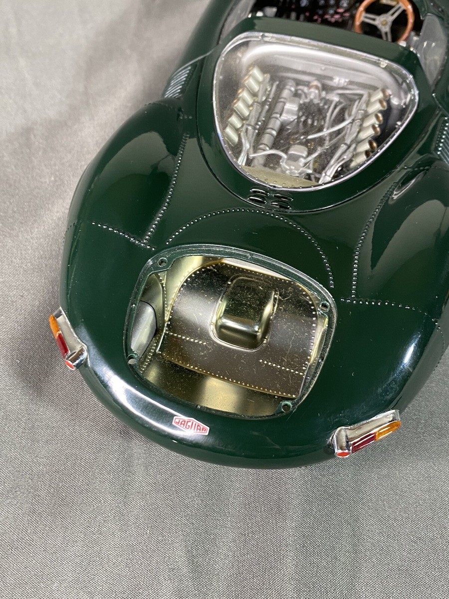 AUTOart 73541 Racing Green Jaguar Limited XJ13 (1:18 scale AUTOart 73541 Racing Green Jaguar Limited XJ13 (1:18 scale
