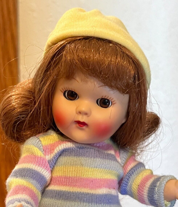 2003 Vogue GINNY DOLL - BINKY -YELLOW - LIMITED EDITION OF 500 w/ box FREE Ship
