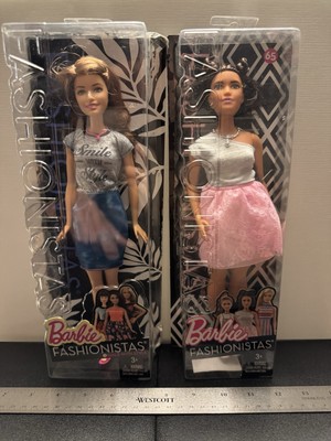2016 Mattel Barbie fashionista In Box (smile With Syle&pink Lace)