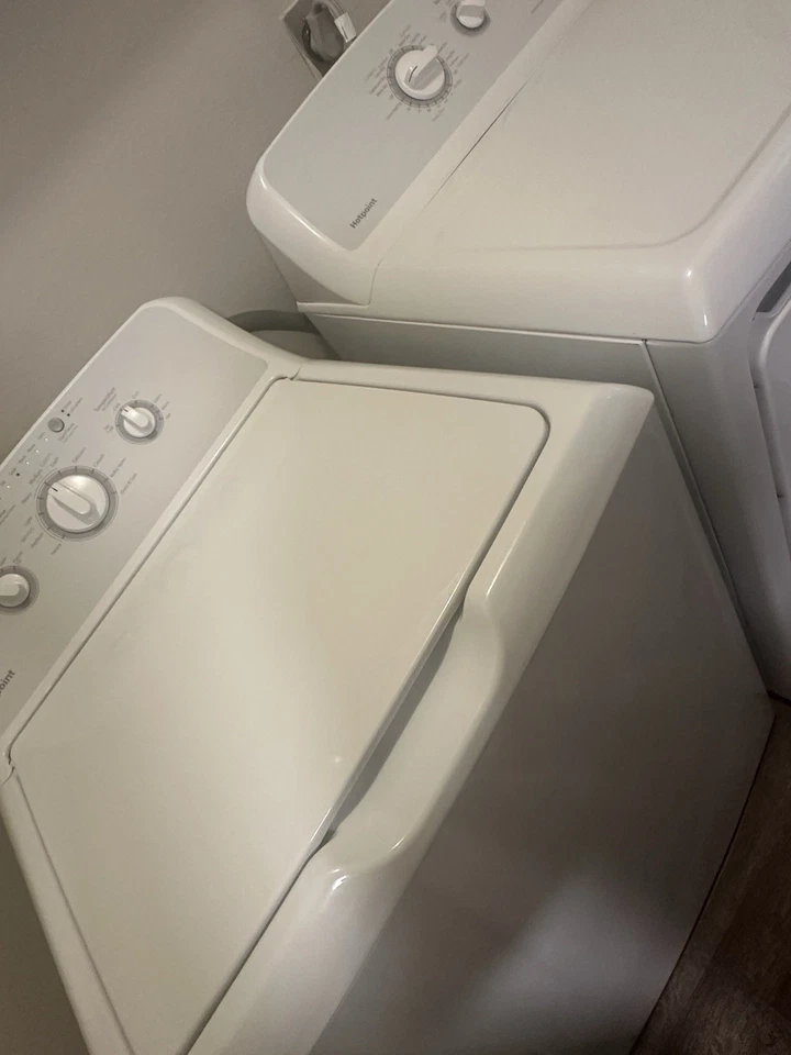 Hotpoint Washer and Dryer Set – Excellent Condition/ Moving Sale - Image 2 of 4