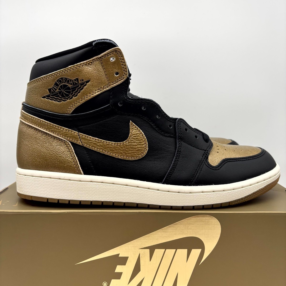 Size 10.5 - Air Jordan 1 Retro OG High Black Gold for sale