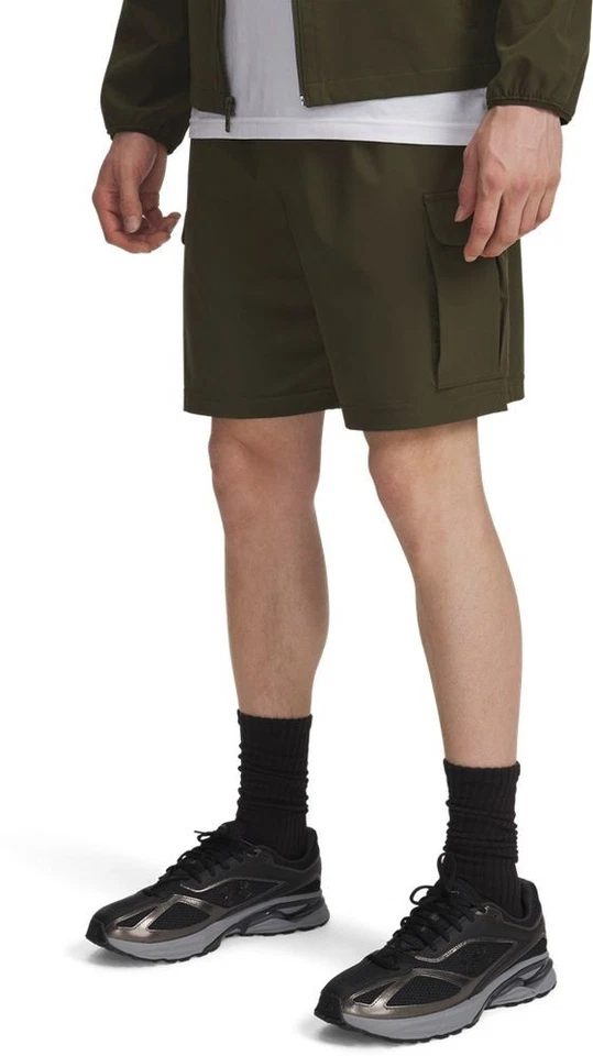 Under Armour Ua Vibe Woven Cargo Short - Bild 1 von 1