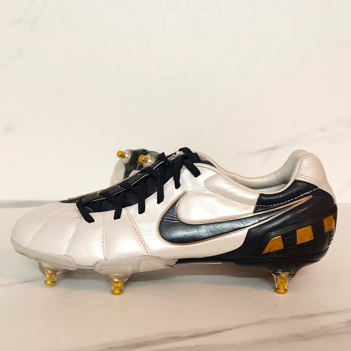 NIKE TOTAL 90 LASER III SG K-LEATHER UK 6,5 US 7,5 EU 40,5 | eBay