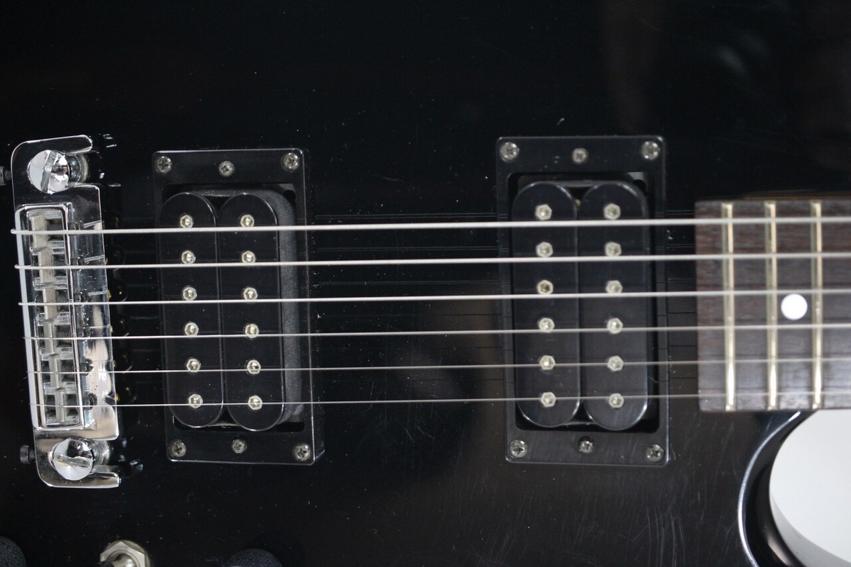 B.C.Rich Model MG-601 Mockingbird Color Black Electric