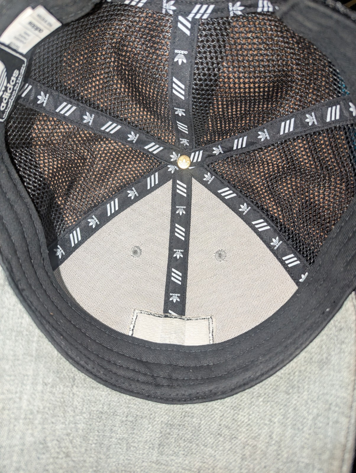 Adidas Trucker Hat Gray Black Mens OSFM Snapback Front Patch Mesh Back image 4