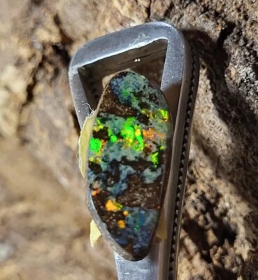 Wonder 3.60ct ! Geprüfter Boulder Qld
