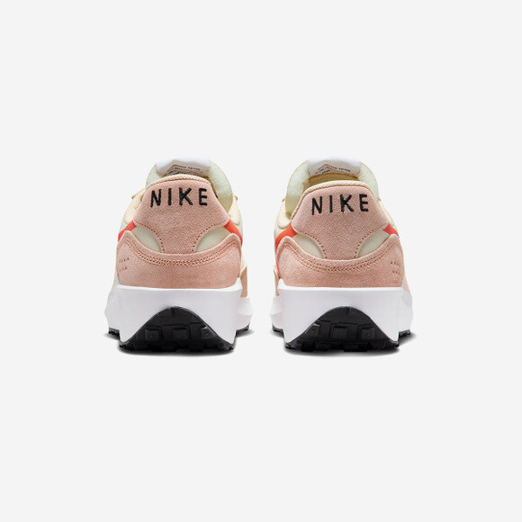 【大人気】★ナイキ★Waffle Debut Orange 早い者勝ち!! New Nike Waffle Debut Shoes - Hemp/ Orange (FJ4195-200) | eBay