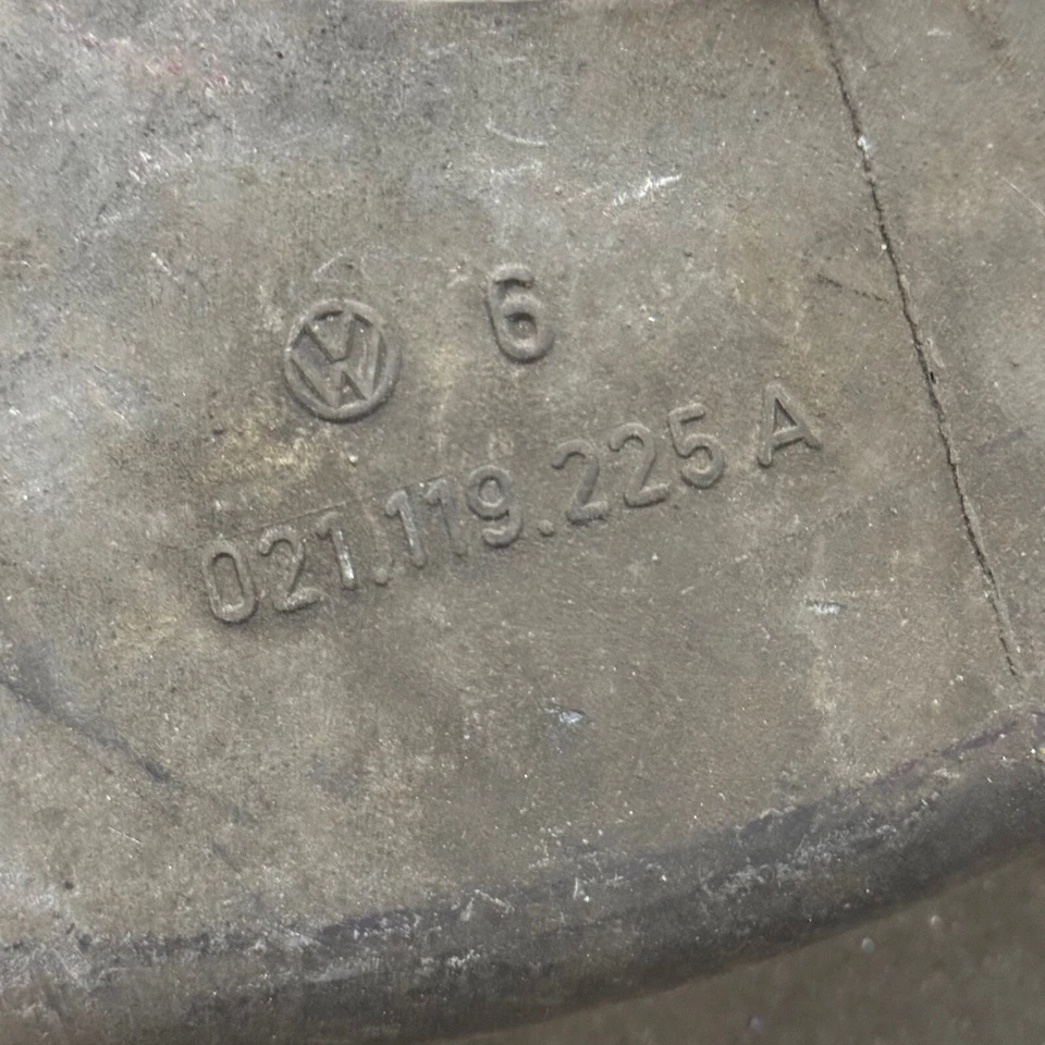 Cubierta del ventilador del motor Porsche 914 021 119 225 A tipo 4 VW Foto 3 de 4