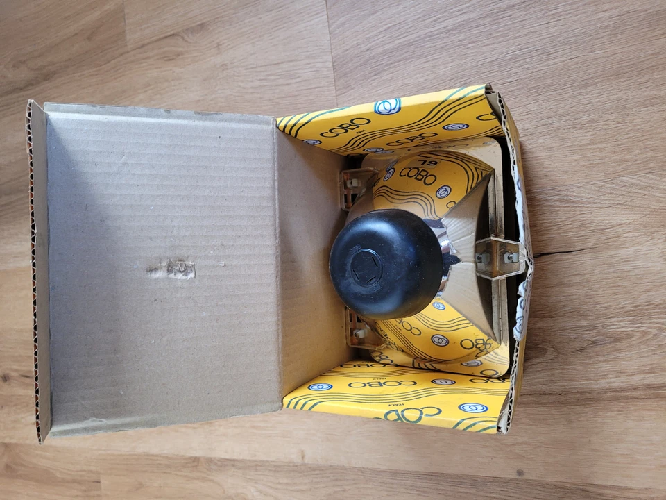 Hauptscheinwerfer COBO für Massey Ferguson MF 05.291.000.01 aus Dachbodenfund - Bild 3 von 4