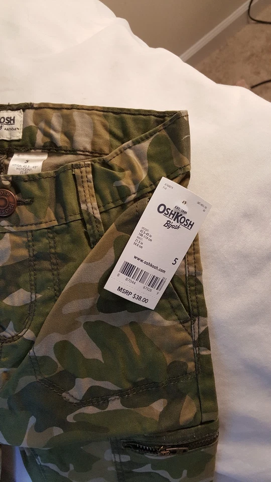 Pantalones camuflados Oshkosh 98 % algodón talla 5 para niño nuevos con etiquetas Foto 4 de 4