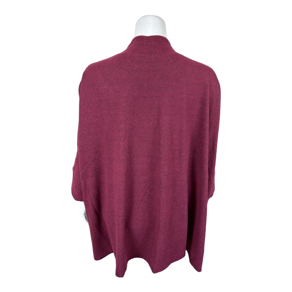 Poncho feminino Denim & Co. Comfort Zone malha de pelúcia pescoço simulado vinho maciço tamanho 1X - Imagem 2 de 2