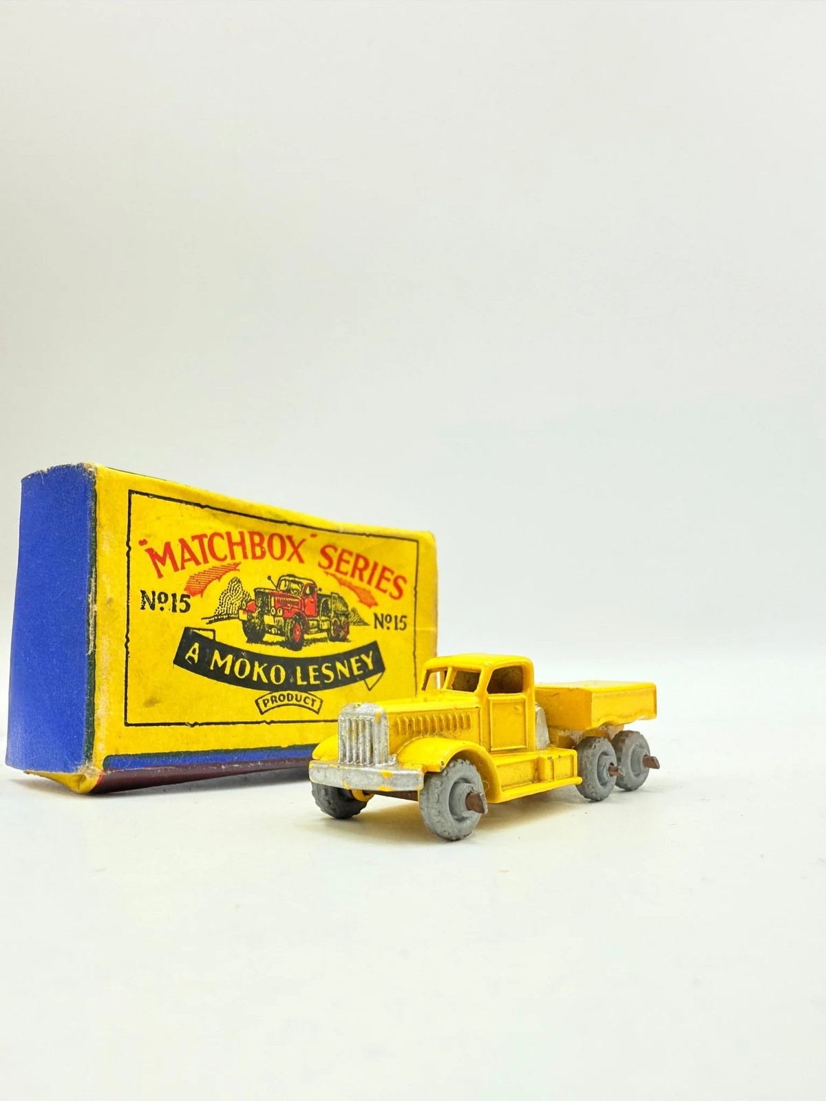 Matchbox 15a, Diamond T Prime Mover - Free Price Guide & Review