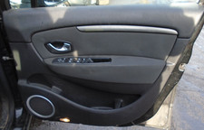 10 RENAULT SCENIC MK3 1.4 OFFSIDE FRONT BARE DOOR CARD 09-16 BREAKING CAR