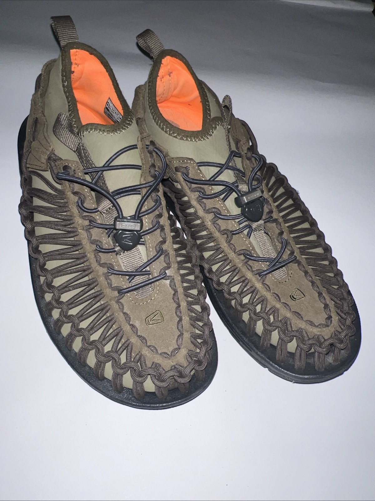 Scarpe casual KEEN Uneek HT verde oliva scuro nere NUOVE da uomo 8 5 escursione trekking